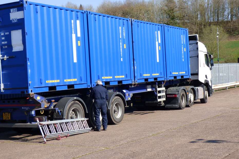 A lorry delivering 4 sets of 10 x 8 and 8n x 7 storage units to whiteball selfstorage.